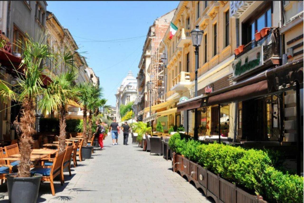 Old Town Apartment With Amazing View From The Balcony Bucharest Exterior photo