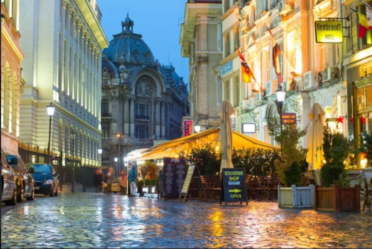 Old Town Apartment With Amazing View From The Balcony Bucharest Exterior photo